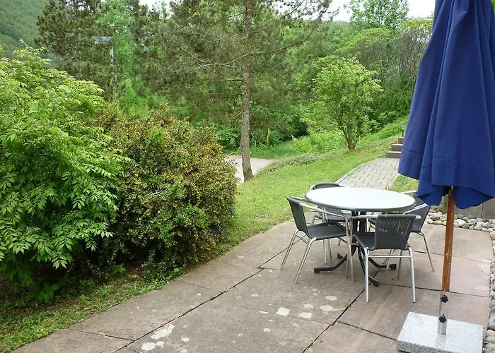 Larissa Бойрон